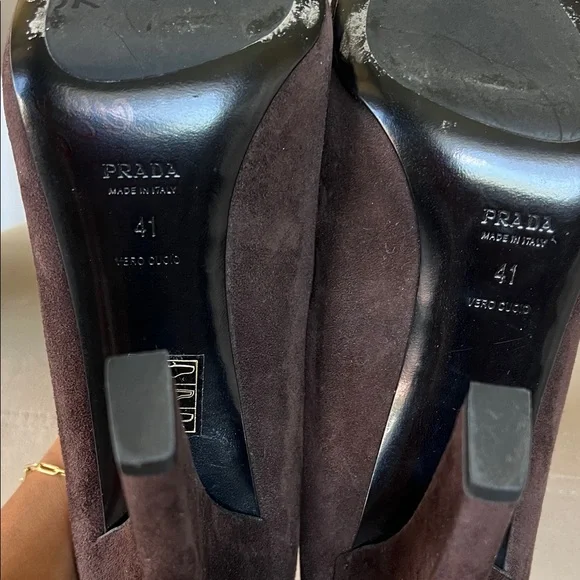 Prada Women's Black and Brown Heels